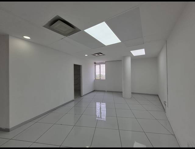 80M² RETAIL TO LET IN ILLOVO